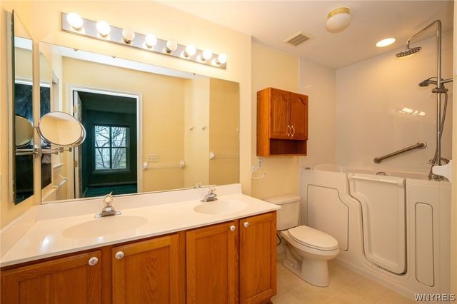 7243 Wilrose Court, Wheatfield, NY 14120
