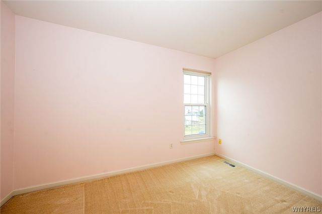 7243 Wilrose Court, Wheatfield, NY 14120