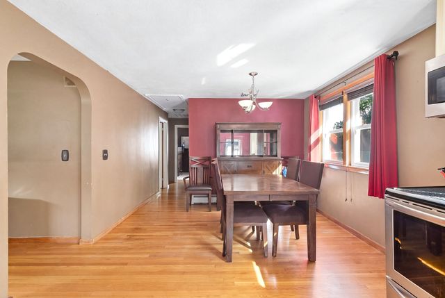 148 Daly Dr Ext, Stoughton, MA 02072