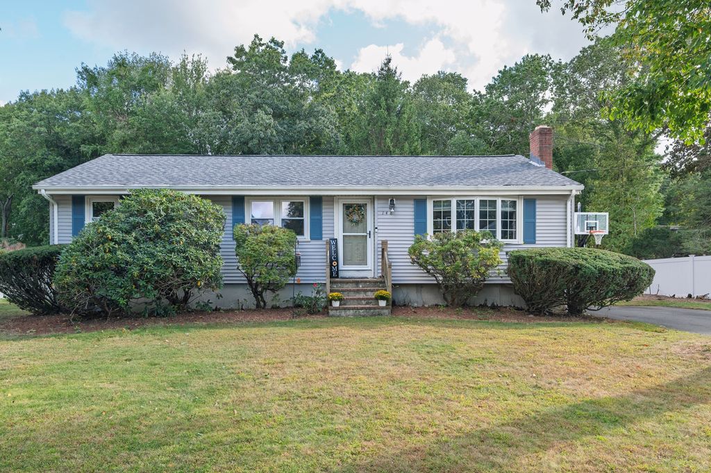 148 Daly Dr Ext, Stoughton, MA 02072