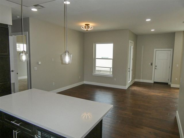 4300 MANSFIELD DAM RD 621, Austin, TX 78734