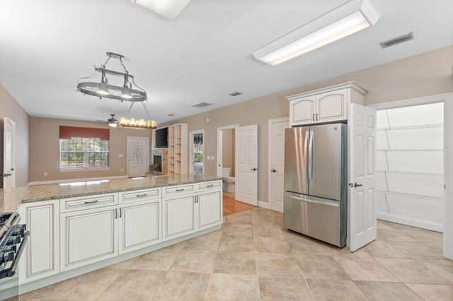 506 Spring Acres Cove, Niceville, FL 32578
