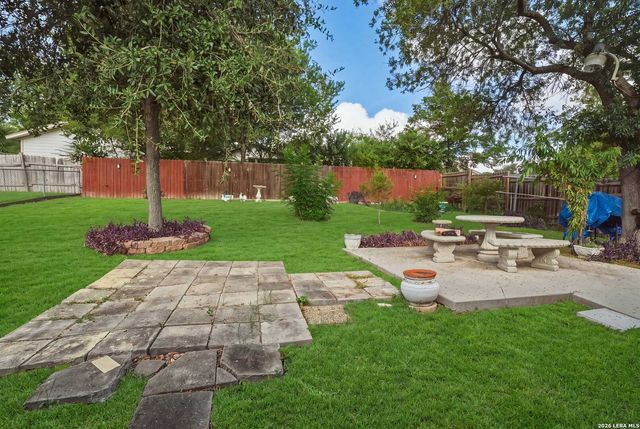 2135 Jim Bowie Dr, San Antonio, TX 78238