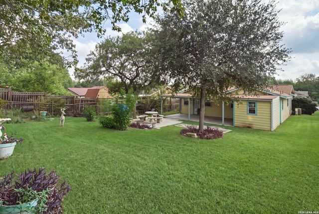 2135 Jim Bowie Dr, San Antonio, TX 78238