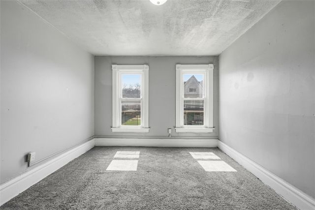 521 Bessemer Ave, E Pittsburgh, PA 15112