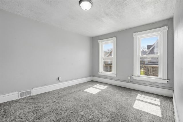 521 Bessemer Ave, E Pittsburgh, PA 15112