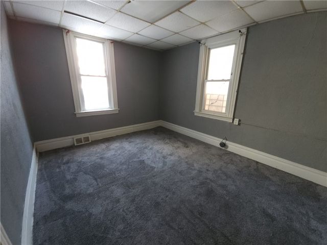 521 Bessemer Ave, E Pittsburgh, PA 15112