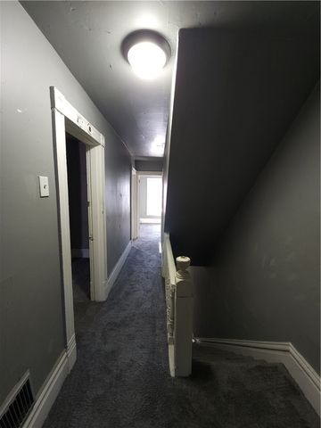 521 Bessemer Ave, E Pittsburgh, PA 15112