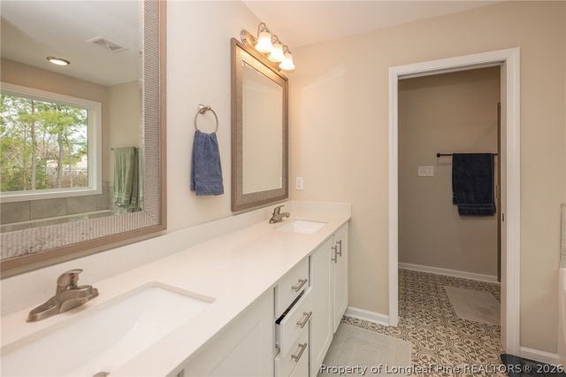 201 Old Blossom Court, Raeford, NC 28376