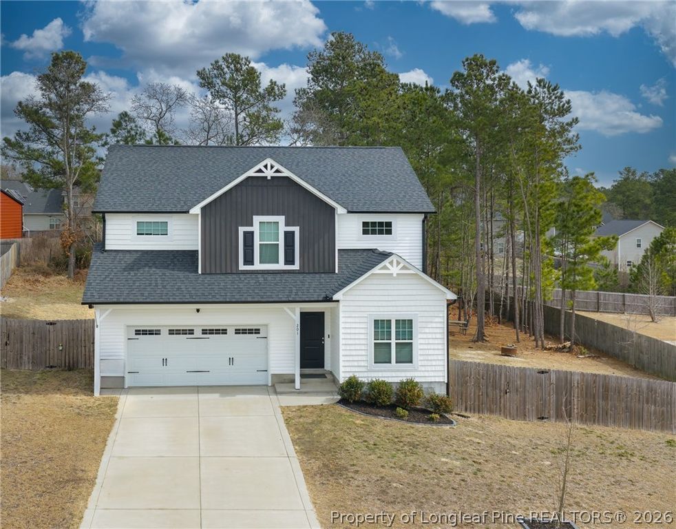 201 Old Blossom Court, Raeford, NC 28376