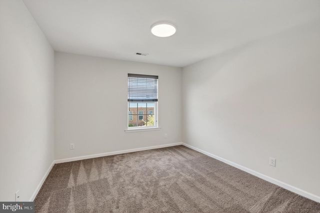 323 STAFFORD CT, Chester Springs, PA 19425