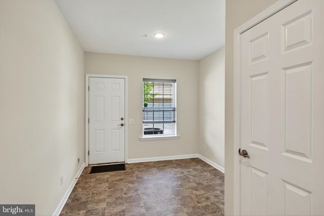 323 STAFFORD CT, Chester Springs, PA 19425