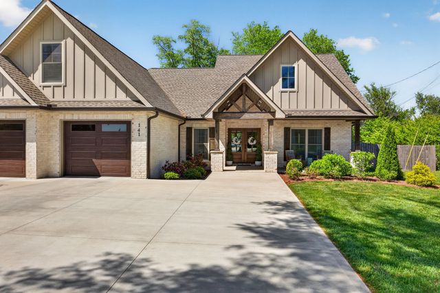 141 W Cemetery Rd, Cookeville, TN 38506