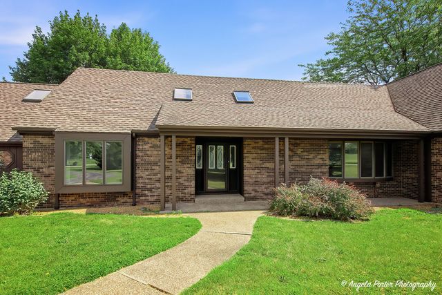 33481 N Christa Drive, Ingleside, IL 60041
