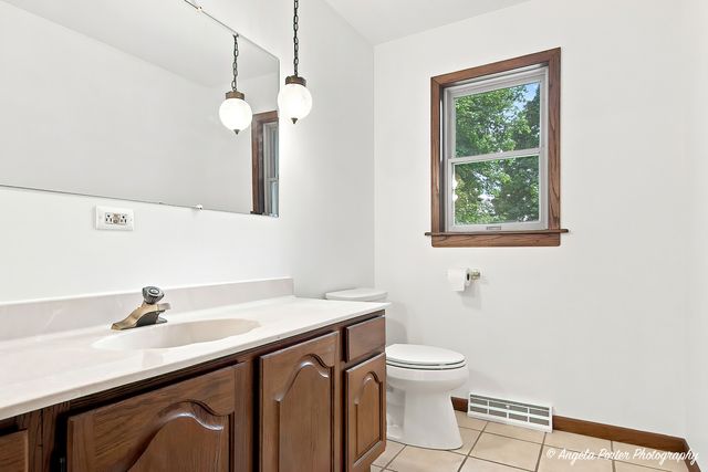 33481 N Christa Drive, Ingleside, IL 60041