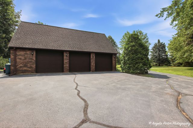 33481 N Christa Drive, Ingleside, IL 60041