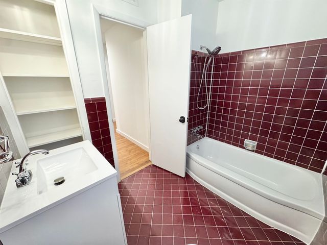 529 FLEDA RD NW, Memphis, TN 38120