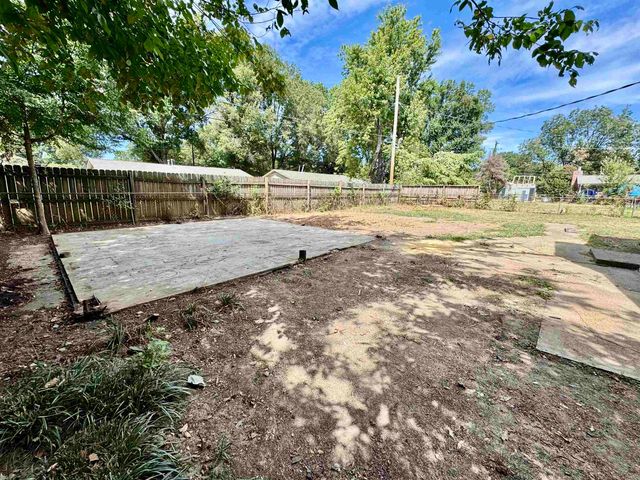 529 FLEDA RD NW, Memphis, TN 38120