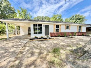 529 FLEDA RD, Memphis, TN 38120