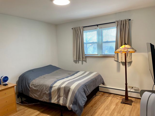 1539 Park Avenue 2n, River Forest, IL 60305