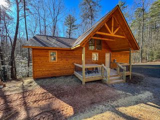 205 Chestnut Oaks Drive, Murphy, NC 28906