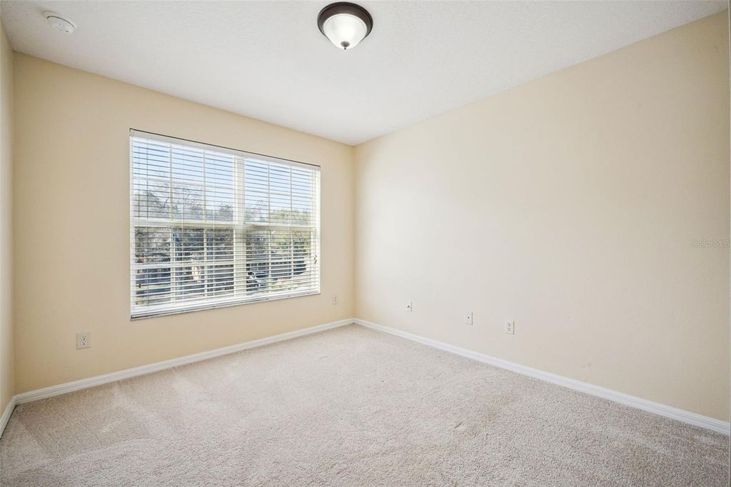 Image 26 of property listing at 952 DAVENWOOD COURT, Ocoee, FL 34761