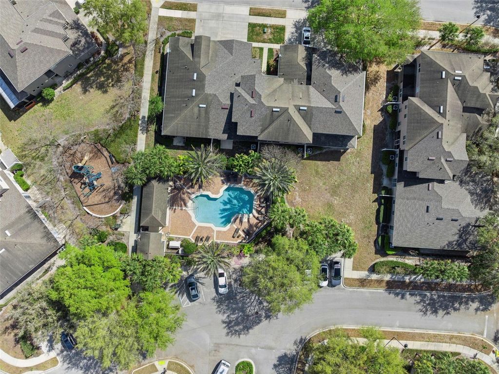 Image 40 of property listing at 952 DAVENWOOD COURT, Ocoee, FL 34761