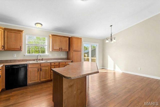 821 Chesapeake Junction Lane, O'fallon, IL 62269