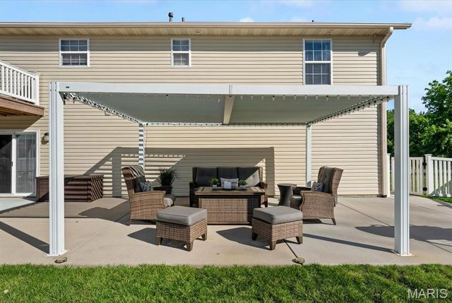 821 Chesapeake Junction Lane, O'fallon, IL 62269