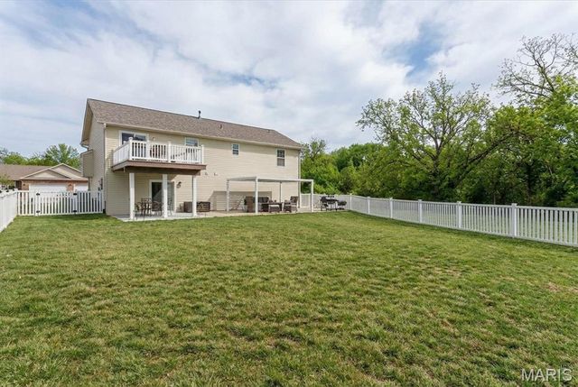 821 Chesapeake Junction Lane, O'fallon, IL 62269
