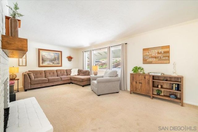 2650 Sunset Hills, Escondido, CA 92025