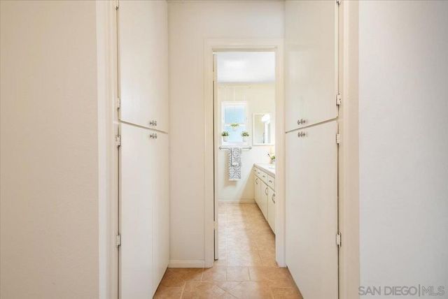 2650 Sunset Hills, Escondido, CA 92025