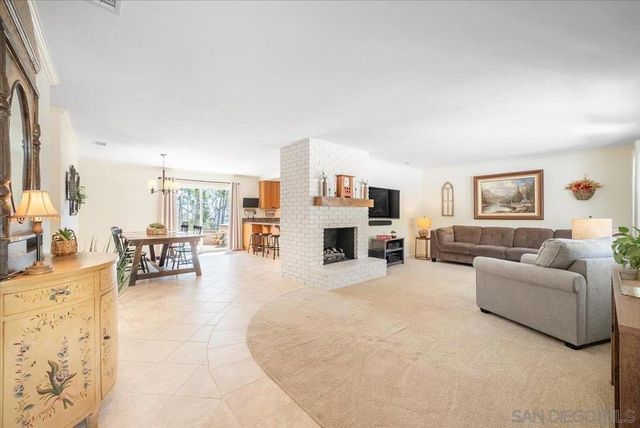 2650 Sunset Hills, Escondido, CA 92025