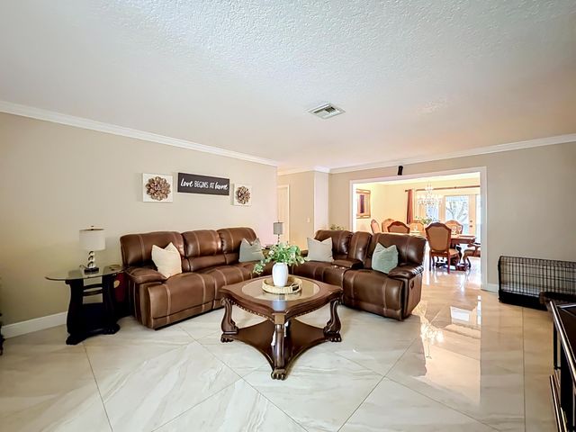 3119 Indian Trail, Lake Worth, FL 33462