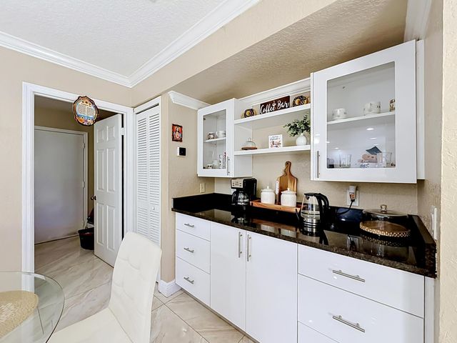 3119 Indian Trail, Lake Worth, FL 33462