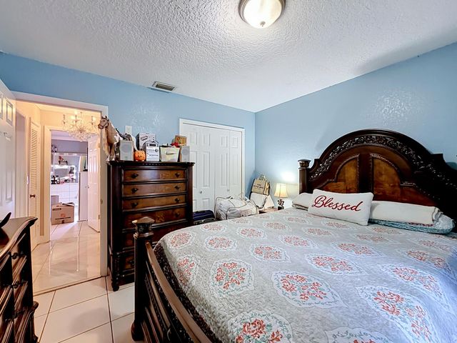 3119 Indian Trail, Lake Worth, FL 33462