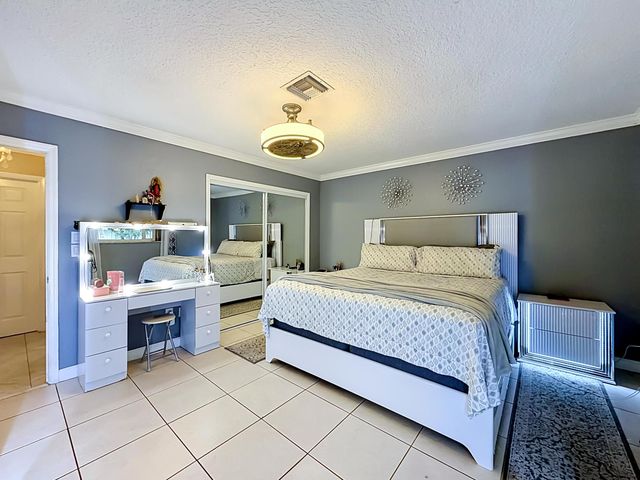3119 Indian Trail, Lake Worth, FL 33462