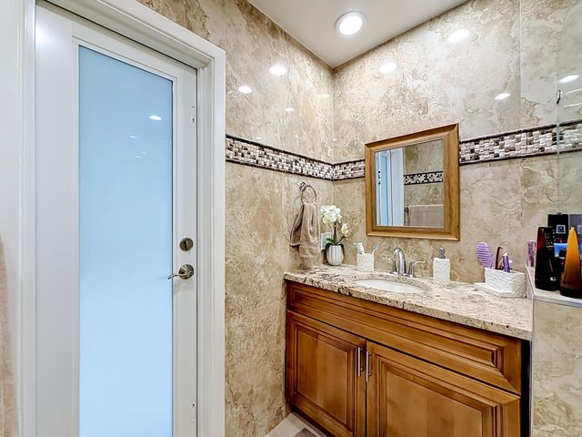 3119 Indian Trail, Lake Worth, FL 33462