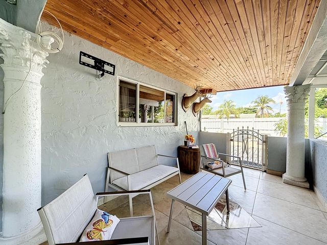 3119 Indian Trail, Lake Worth, FL 33462