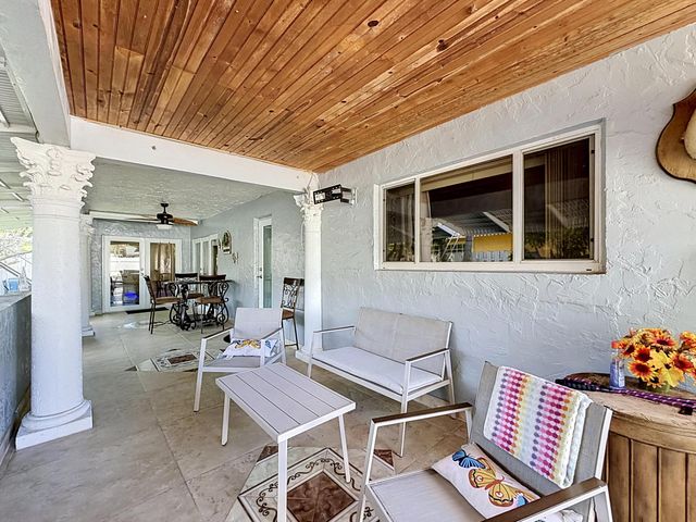3119 Indian Trail, Lake Worth, FL 33462