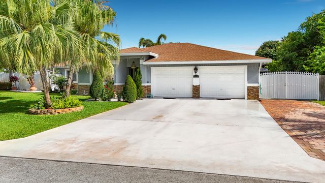 3119 Indian Trail, Lake Worth, FL 33462