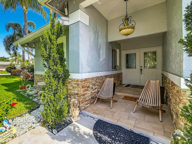 3119 Indian Trail, Lake Worth, FL 33462