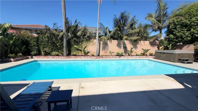 8331 Snowbird Drive, Huntington Beach, CA 92646
