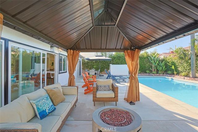 8331 Snowbird Drive, Huntington Beach, CA 92646