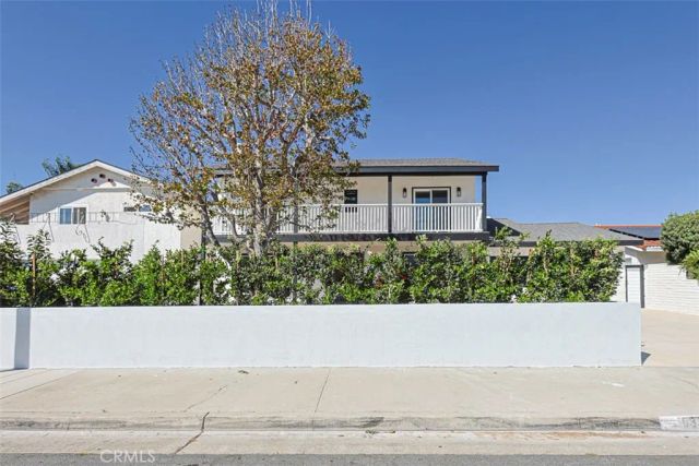 8331 Snowbird Drive, Huntington Beach, CA 92646