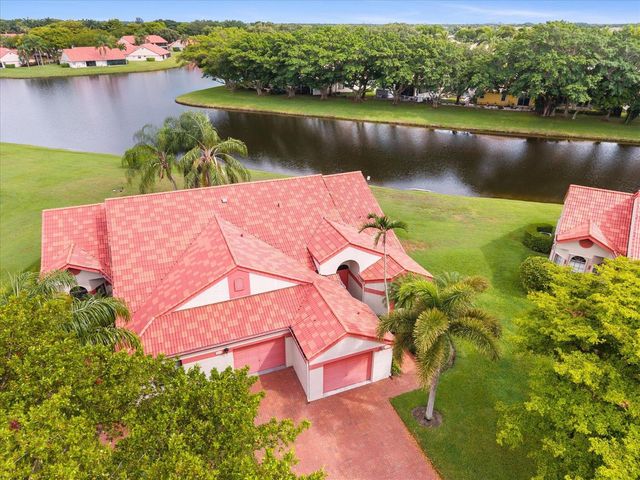 7585 Lexington Club Boulevard B, Delray Beach, FL 33446