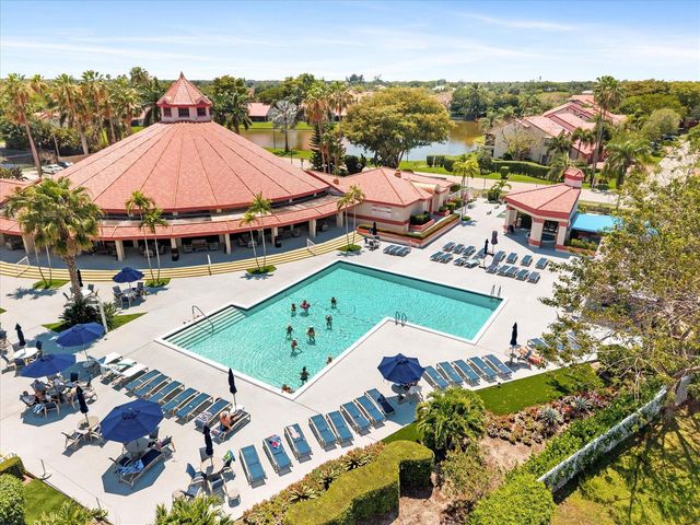 7585 Lexington Club Boulevard B, Delray Beach, FL 33446