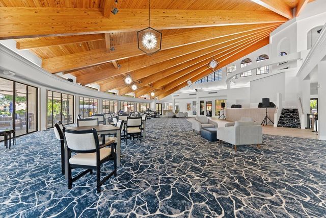 7585 Lexington Club Boulevard B, Delray Beach, FL 33446