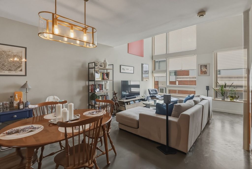 50 Athens St 2, Boston, MA 02127