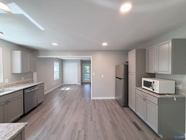 1224 Halsey Avenue, Huntsville, AL 35801